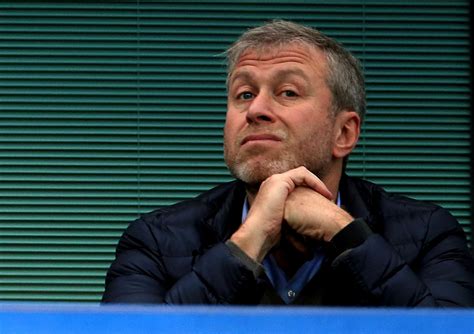 Former Chelsea owner Abramovich sanctioned for fame, his lawyers argue in EU court